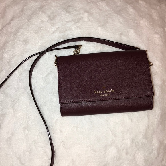 kate spade Handbags - Maroon Kate Spade Crossbody bag